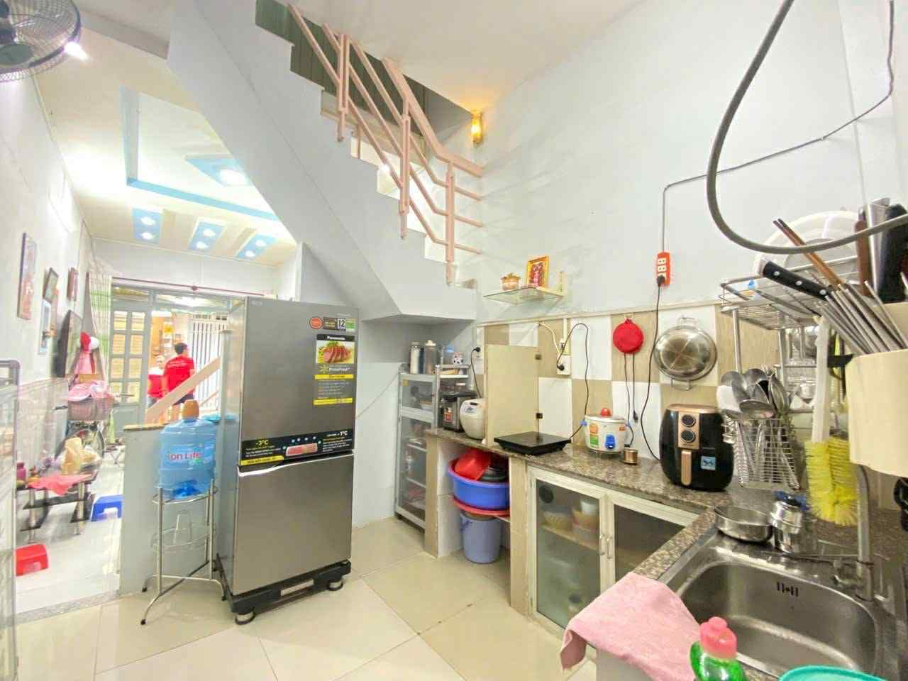 9ce7297c-23d0-4f2d-8cfa-123a7be9685f (1)