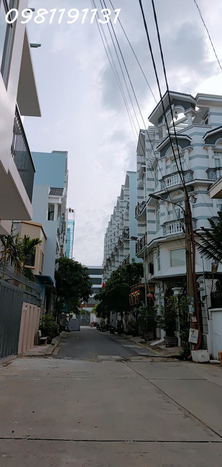 B612_20250613_075652_490