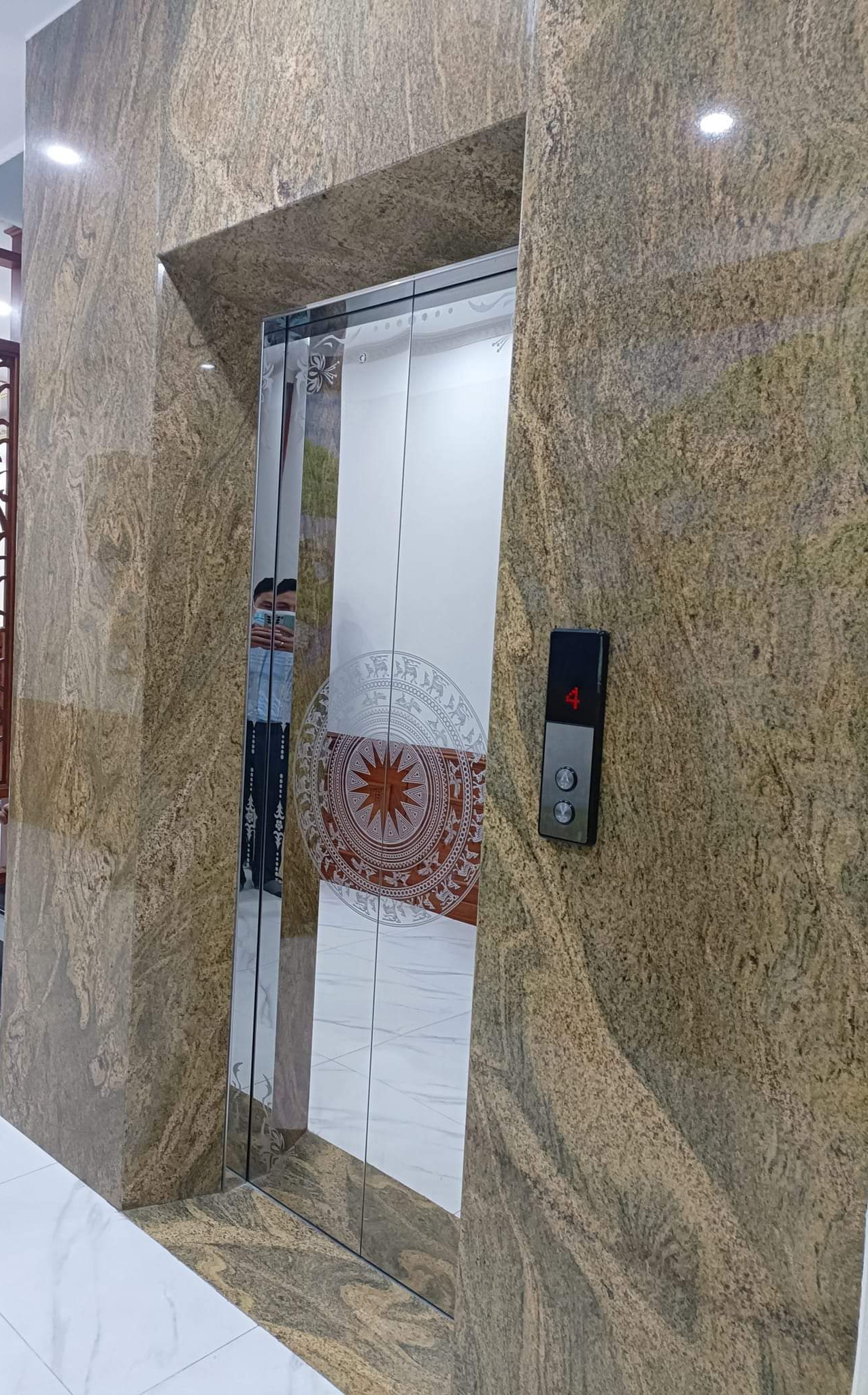 Thang may rieng (218)