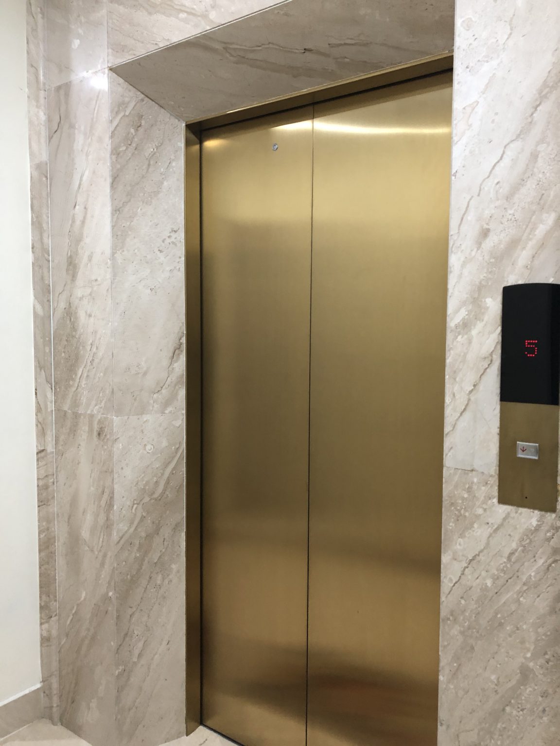 Thang may rieng (218)