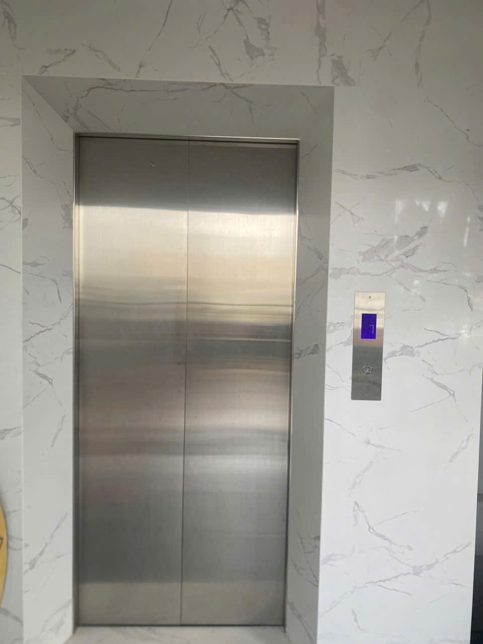 Thang may rieng (218)