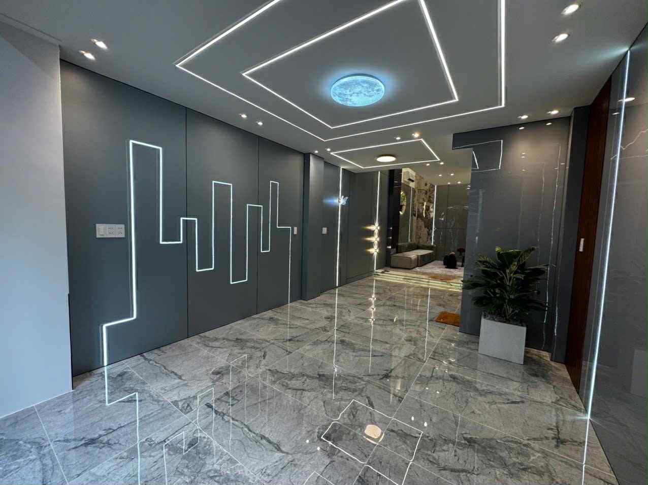 b44a62e1-4c94-4b0e-b5cd-979eb5f99aa1