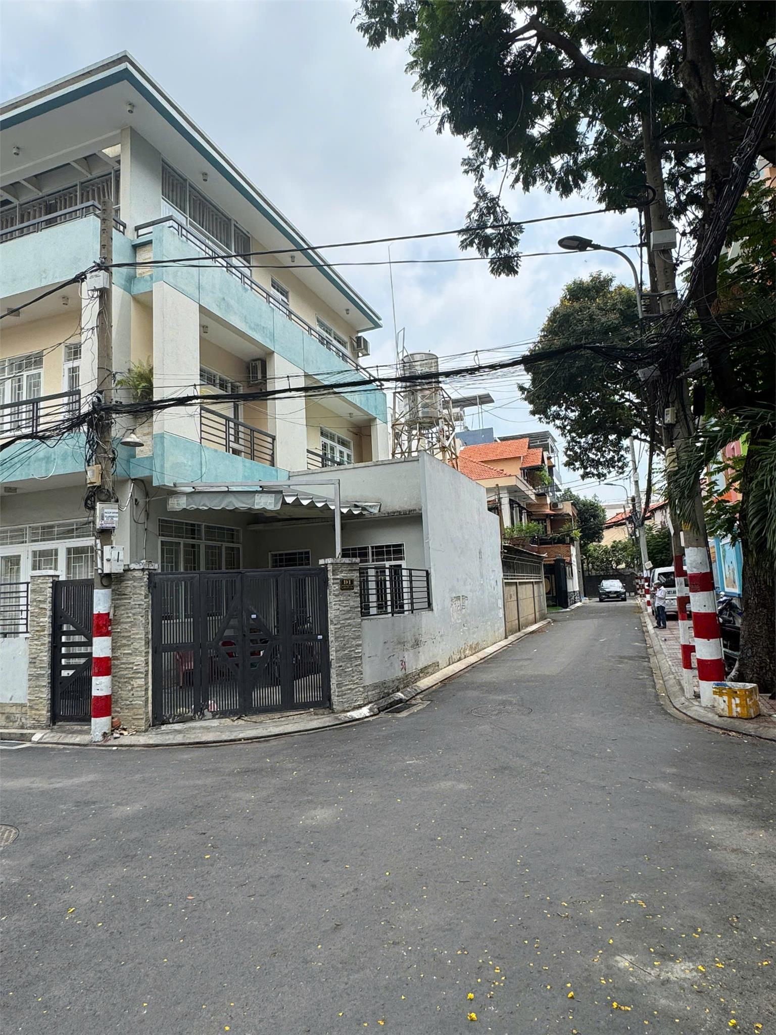 ban-nha-hem-766-cach-mang-thang-8-ban-nha-phuong-7-tan-binh-0707318818-1