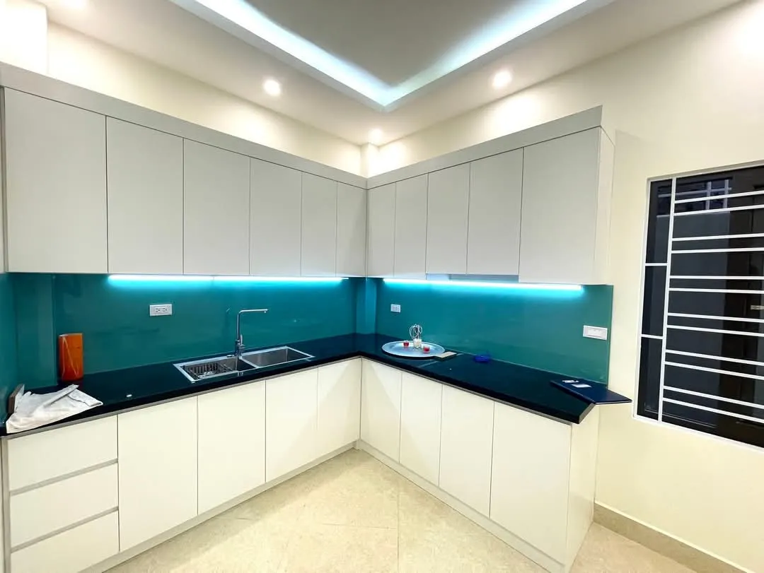 ca1f6afa-3db0-53a2-9cff-7d4e33d5c74c