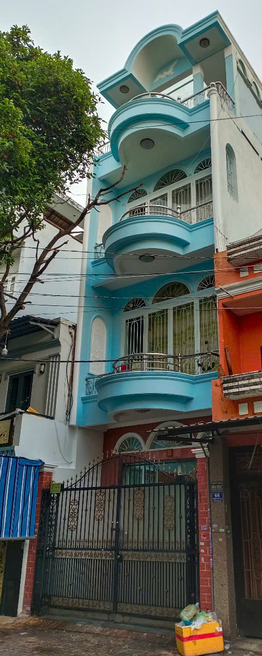 cb8f7998ec1758490106