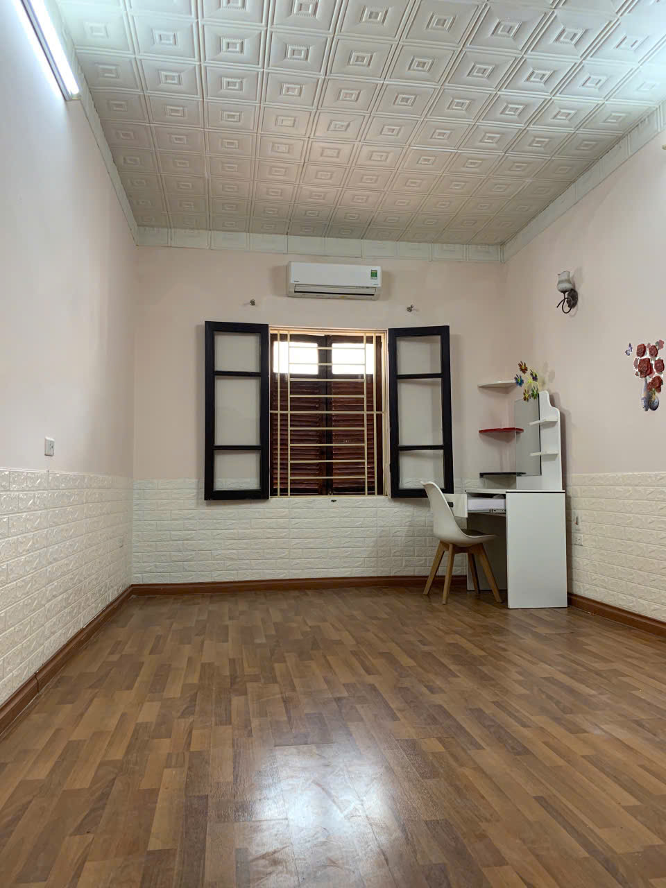 cho_thue_tap_the_nguyen_hong (1)