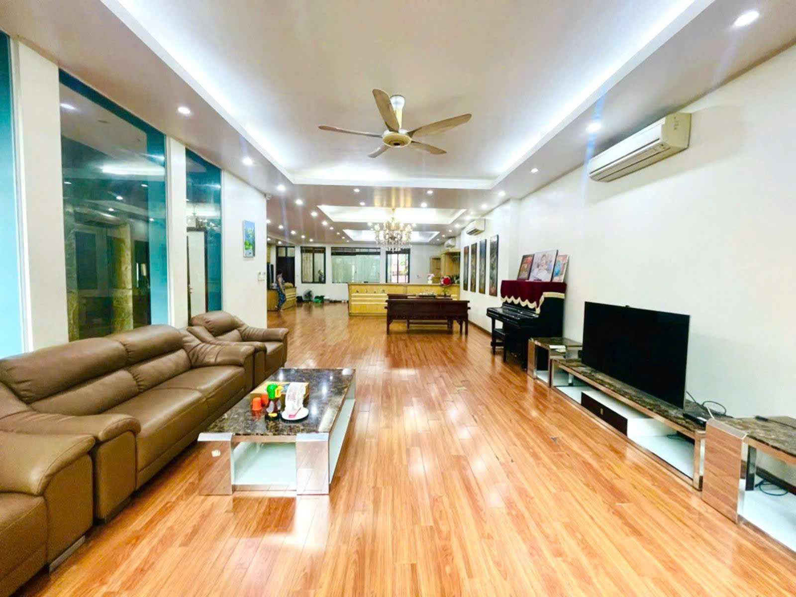 dfb2774c25fc91a2c8ed (1)