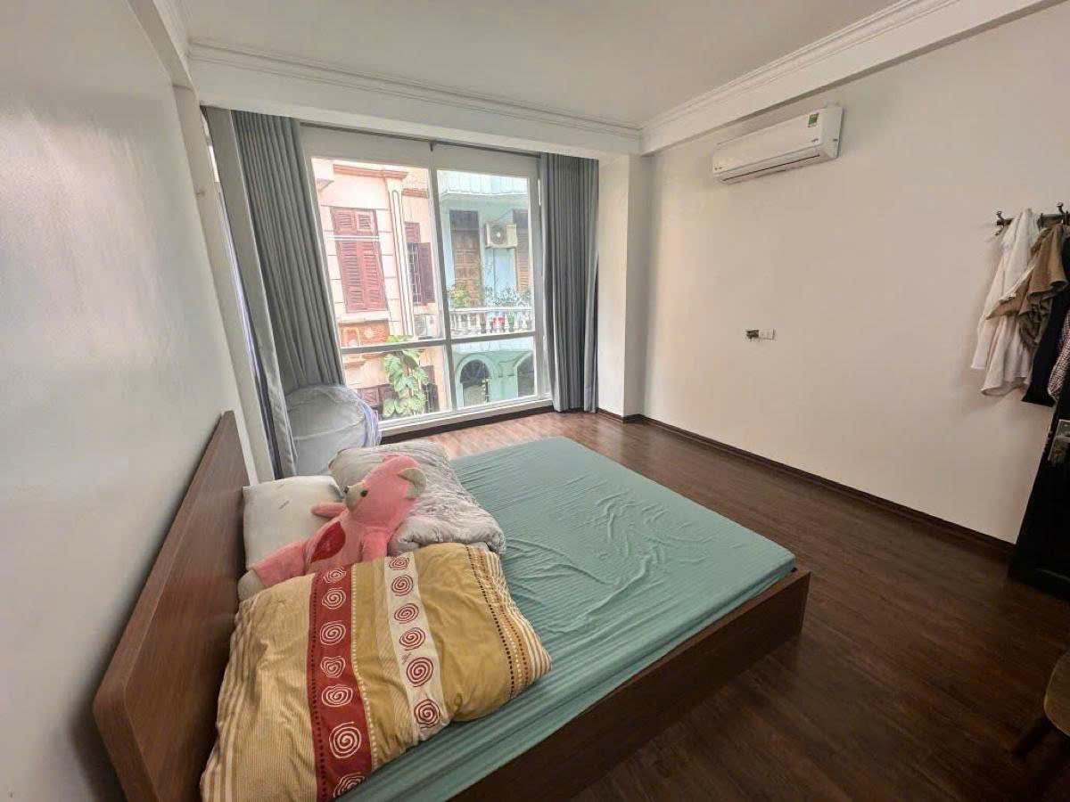 gen-h-z6672194271489_711623d81223ffd708a6c79aecb4bcfc