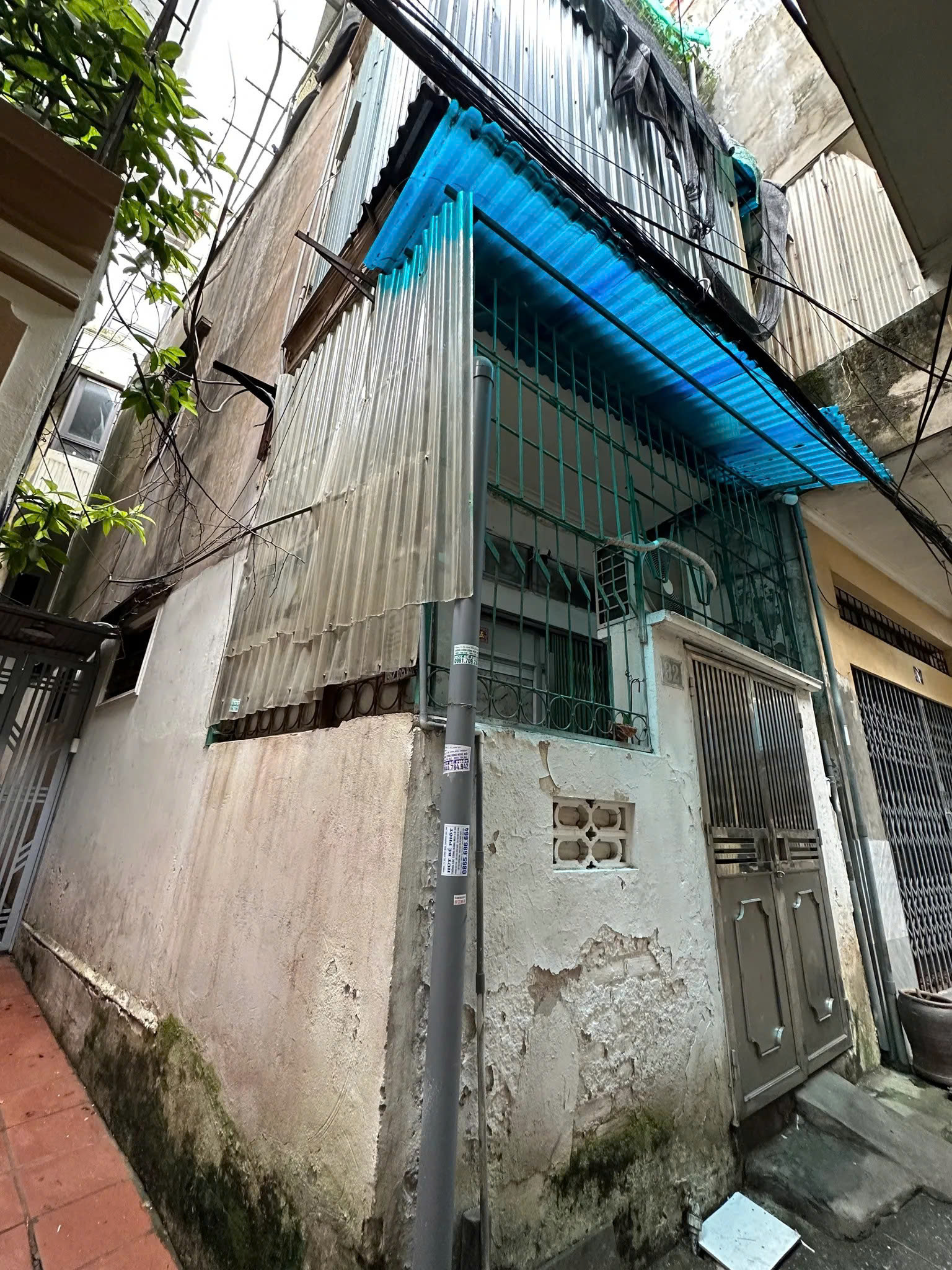 gen-h-z6697387140969_086358b7971842411cbc236840e47073