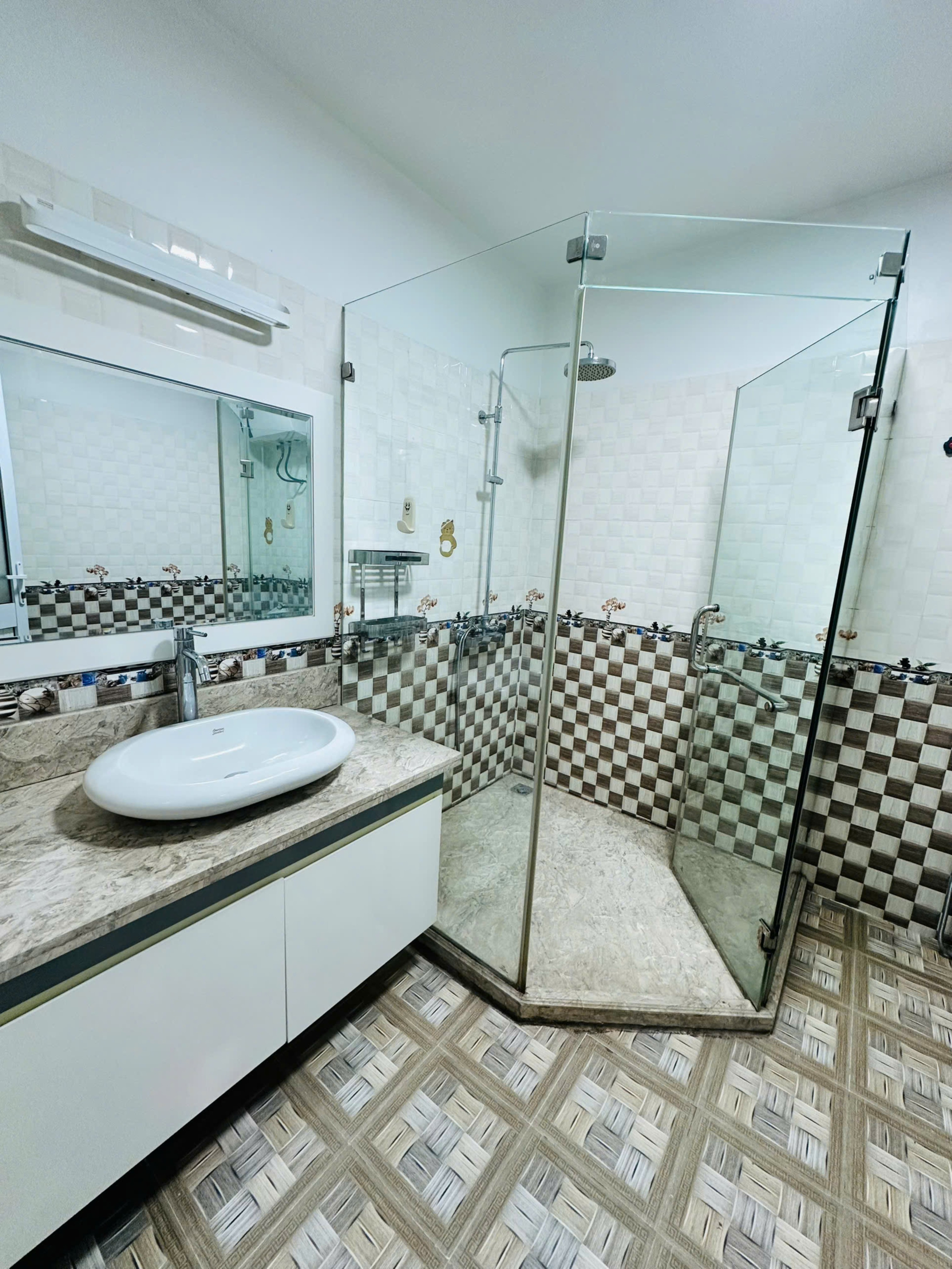 gen-h-z6703650821224_74f39d783efc20dbb62764a6ecaa717b