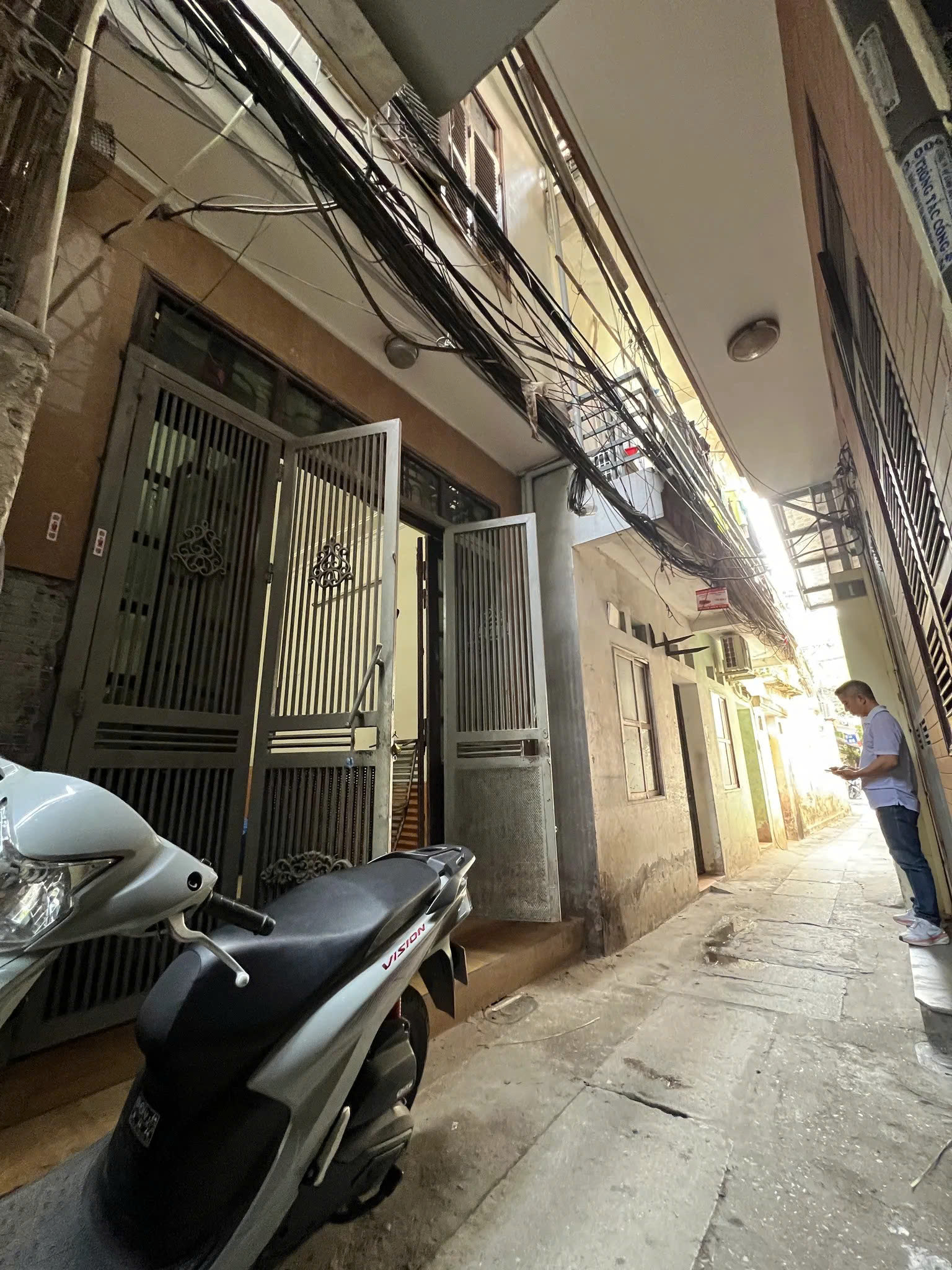 gen-h-z6751278344789_6accb1956e6f3a64beadc38ac0080ba6