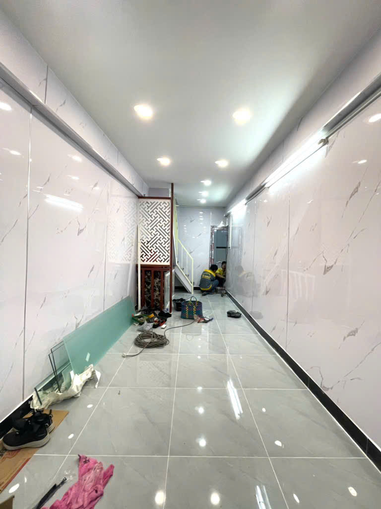 gen-n-z6683054744862_9869f11518afae66a5a6d5e2dc156aaa