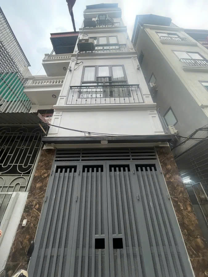 gen-n-z6715179809746_292e97c420b23457801a56031163d0db