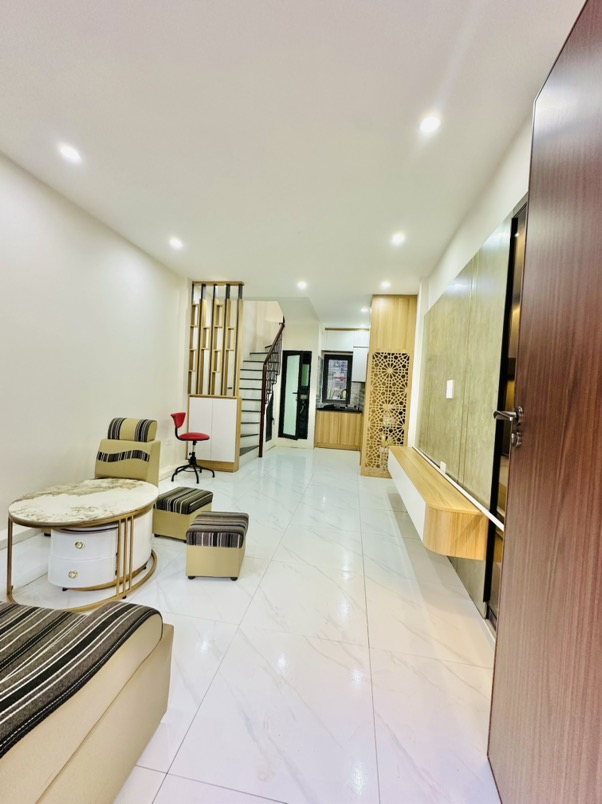 k7p-3F5F2BA5-mbw51tw9_15_6