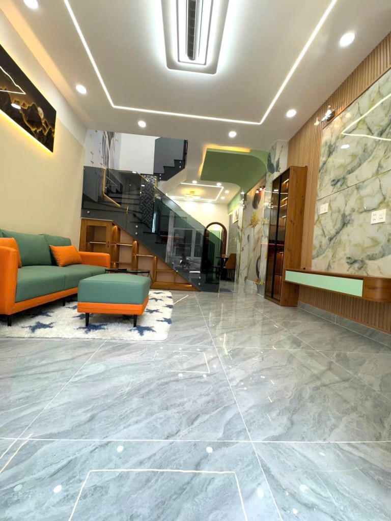 vg8-6AF2D8D3-mbt2yklp_27_8