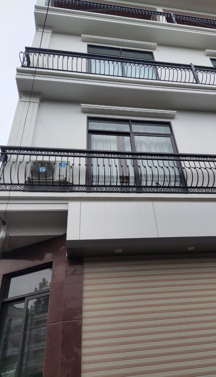 z5058297574665_70327f447868ebaec7d75b14bb954fc6