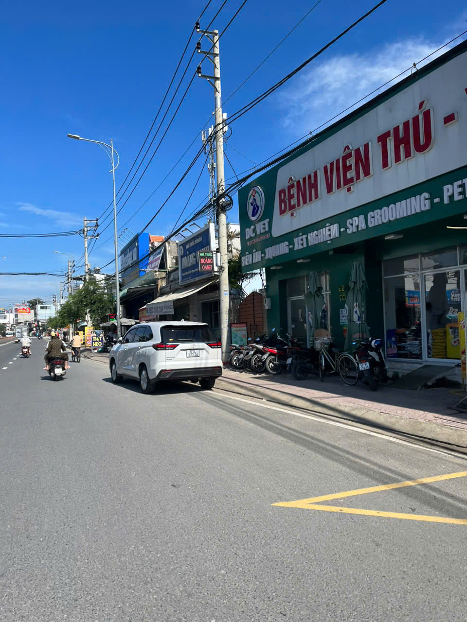 z6000046902073_2d73857f9bd6ec5e4420d570b040da62