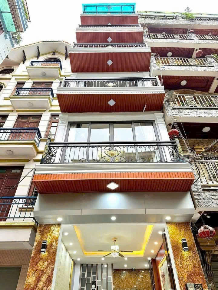 z6092091506447_008_fd5383c909f5224c306cacdeb9d590ec