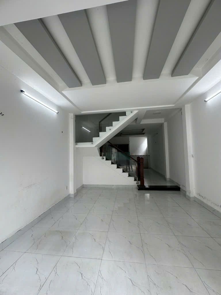 z6185882880938_57df6ba9020a82614f7f51319c0dcf73