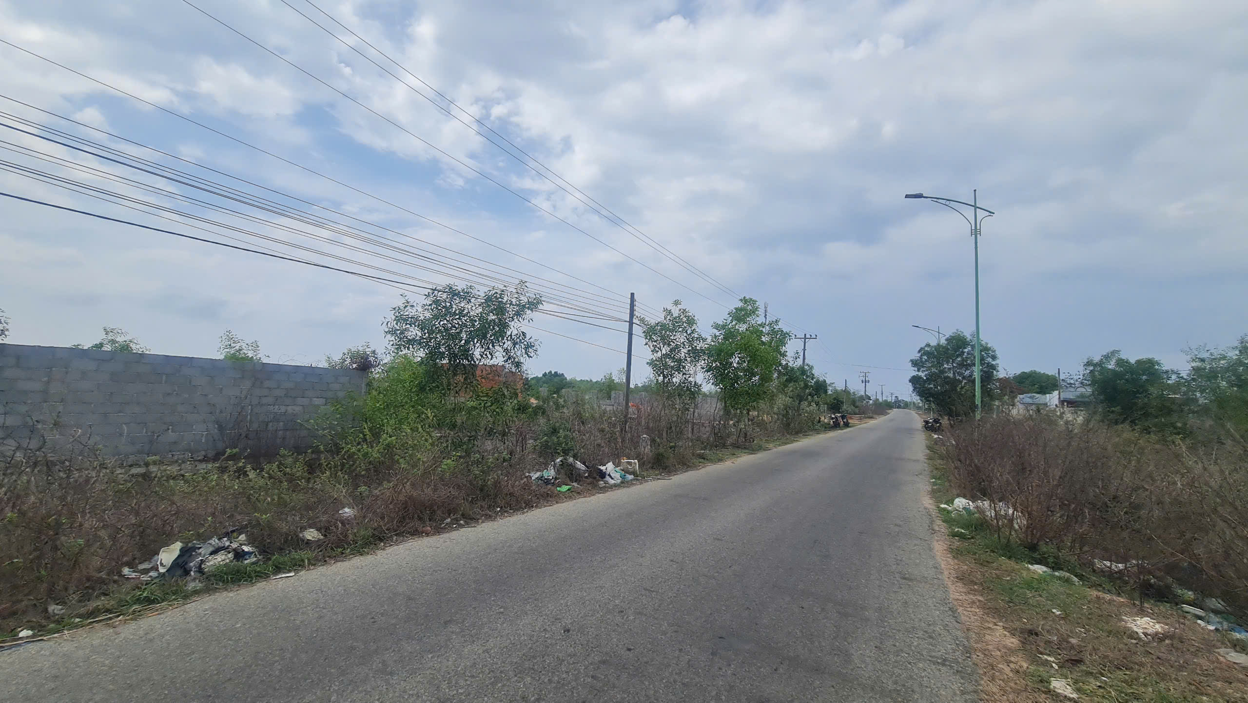 z6615076610394_73e93d02f60d44572b8a88bfe2d2cd80