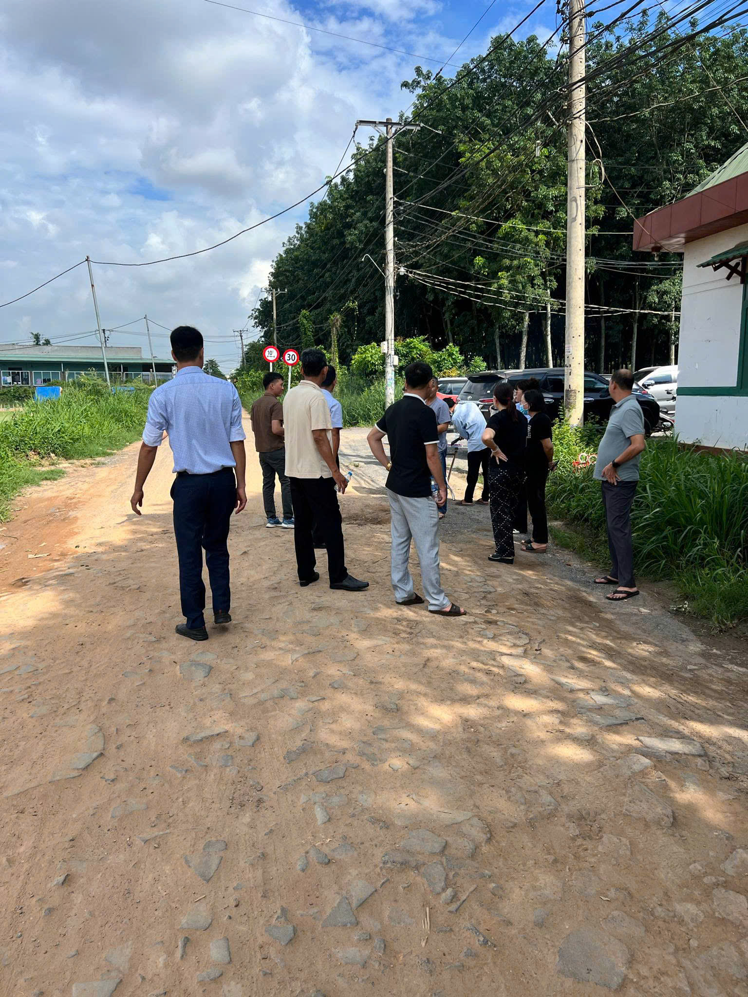 z6646269498261_b63216e3e1ca03b1bee882d1b65175ae