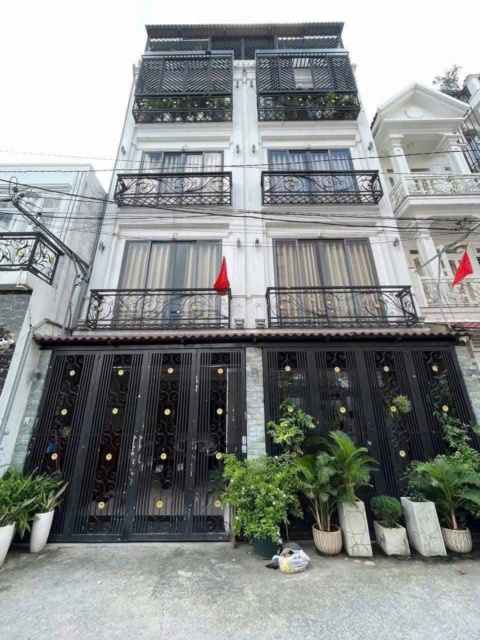 z6649249545971_6beae45986886450c9152b0baf644e0d