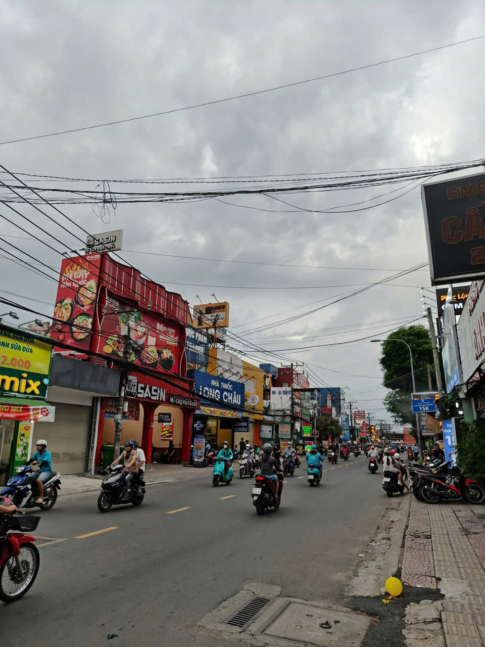 z6665372555454_971387a4ca356415a4417031cbecac0c