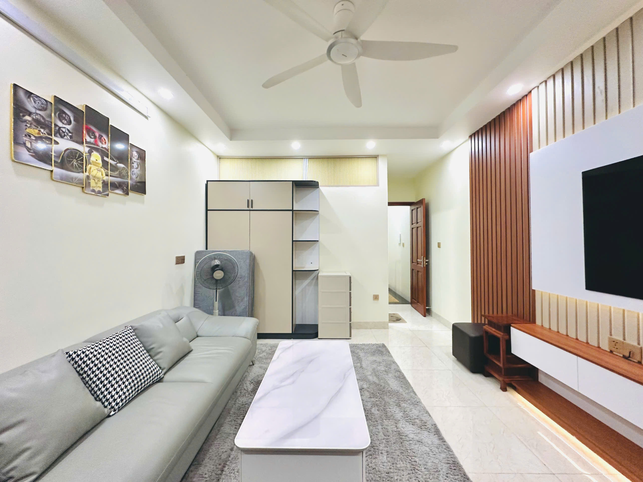 z6666247005080_4081198974d9e23884d65fe44f8bd84a