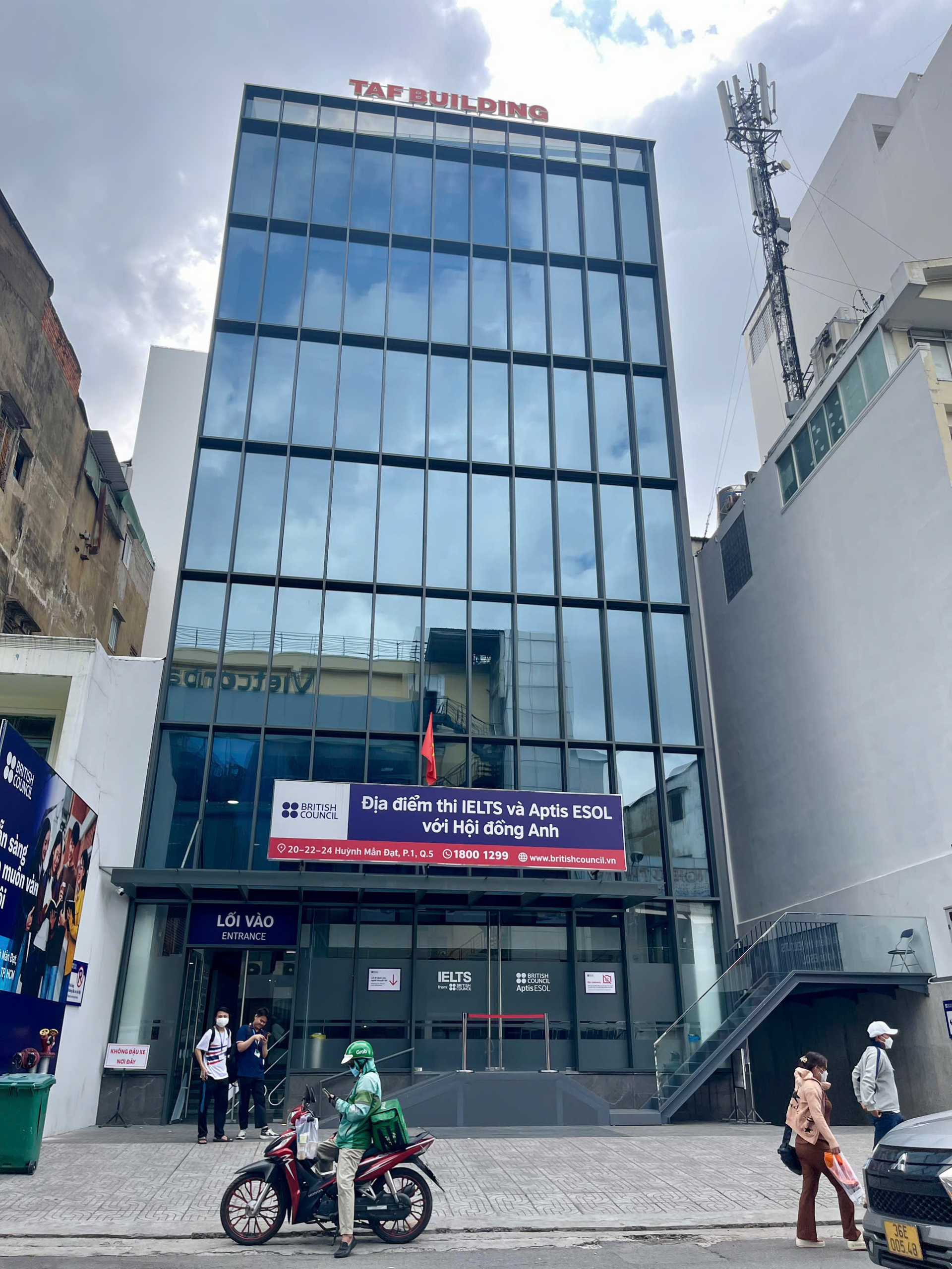 z6671227410069_58bbb3bb5537524b19c9e113be14ad1a