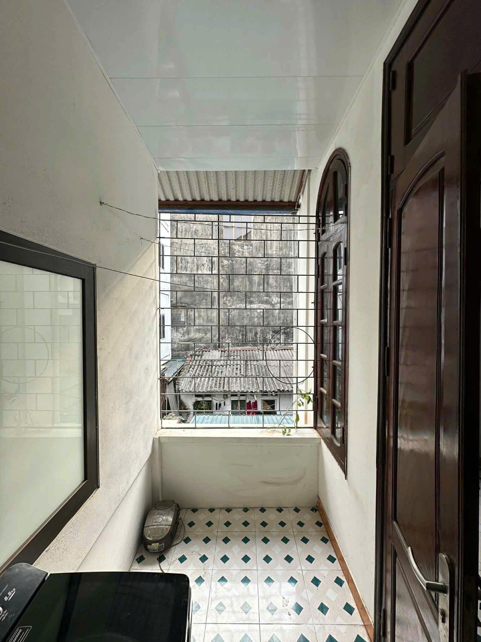 z6684211361509_f124f4d0f476f9a456381e306fdbe07c