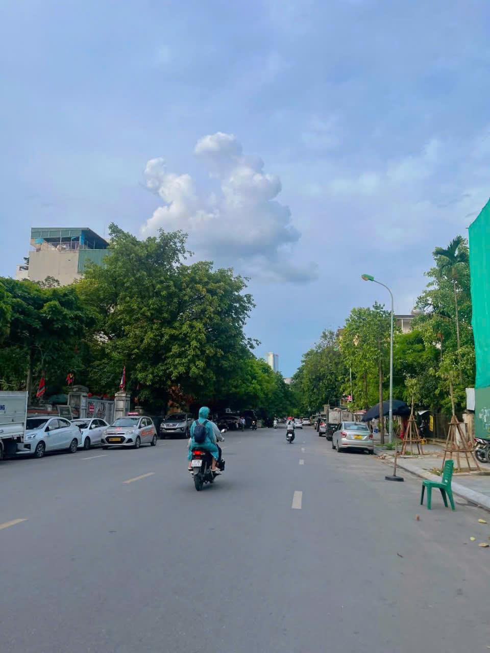 z6684482138636_21046b5c7d94dc09b66dab772a49d141