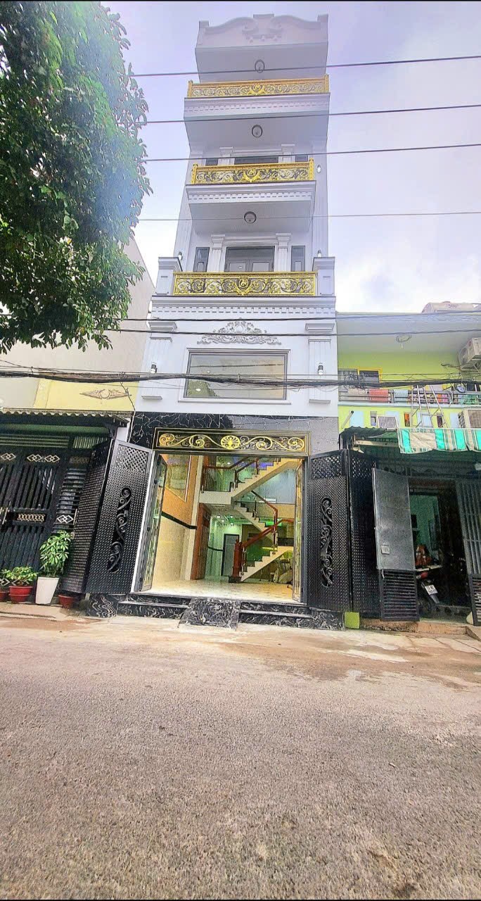 z6687914481085_5cce4494e71abd408bdf8f22ea7acef0