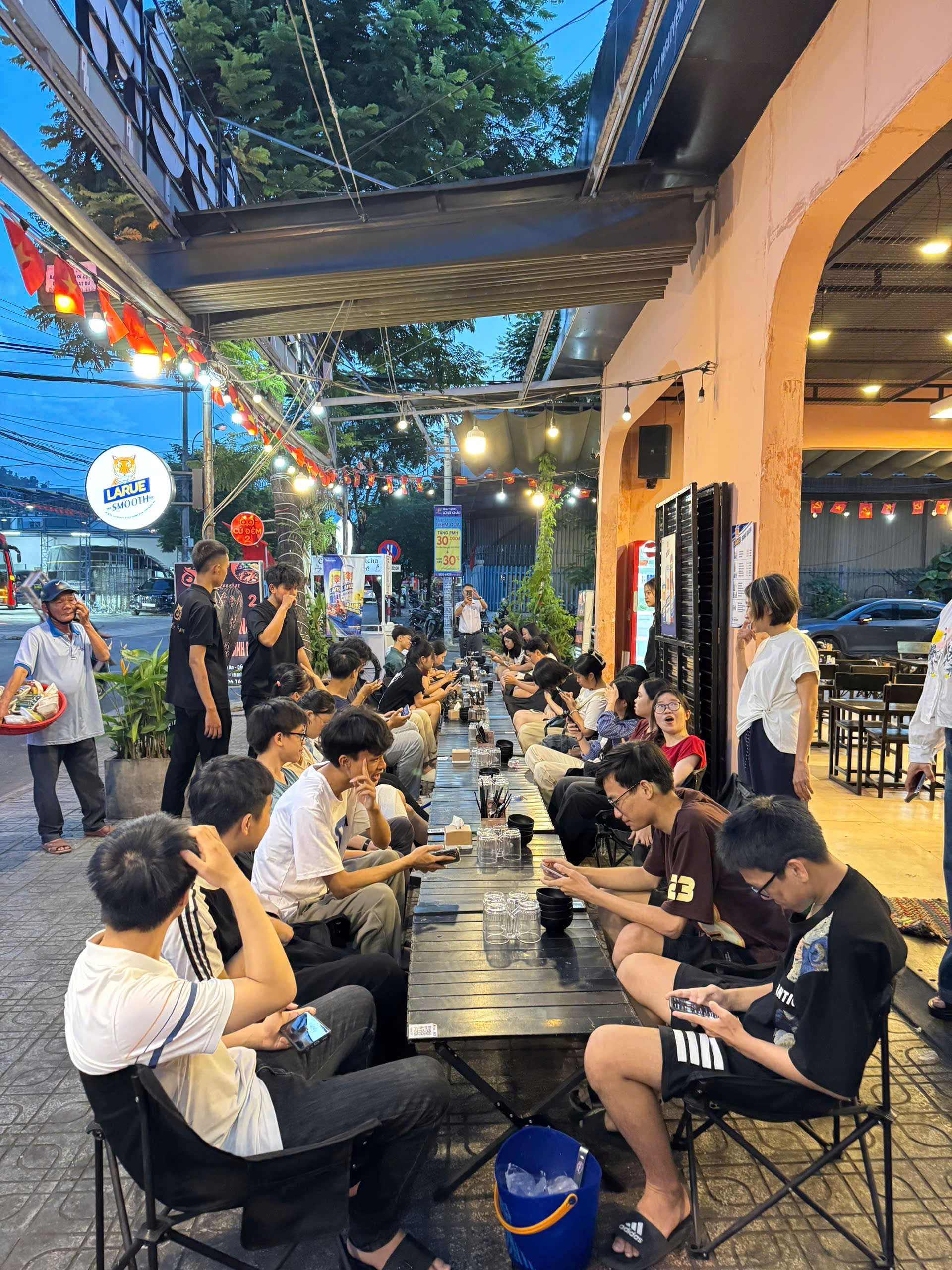 z6693934838467_76424cd06e7ee6203055b0df30de5625