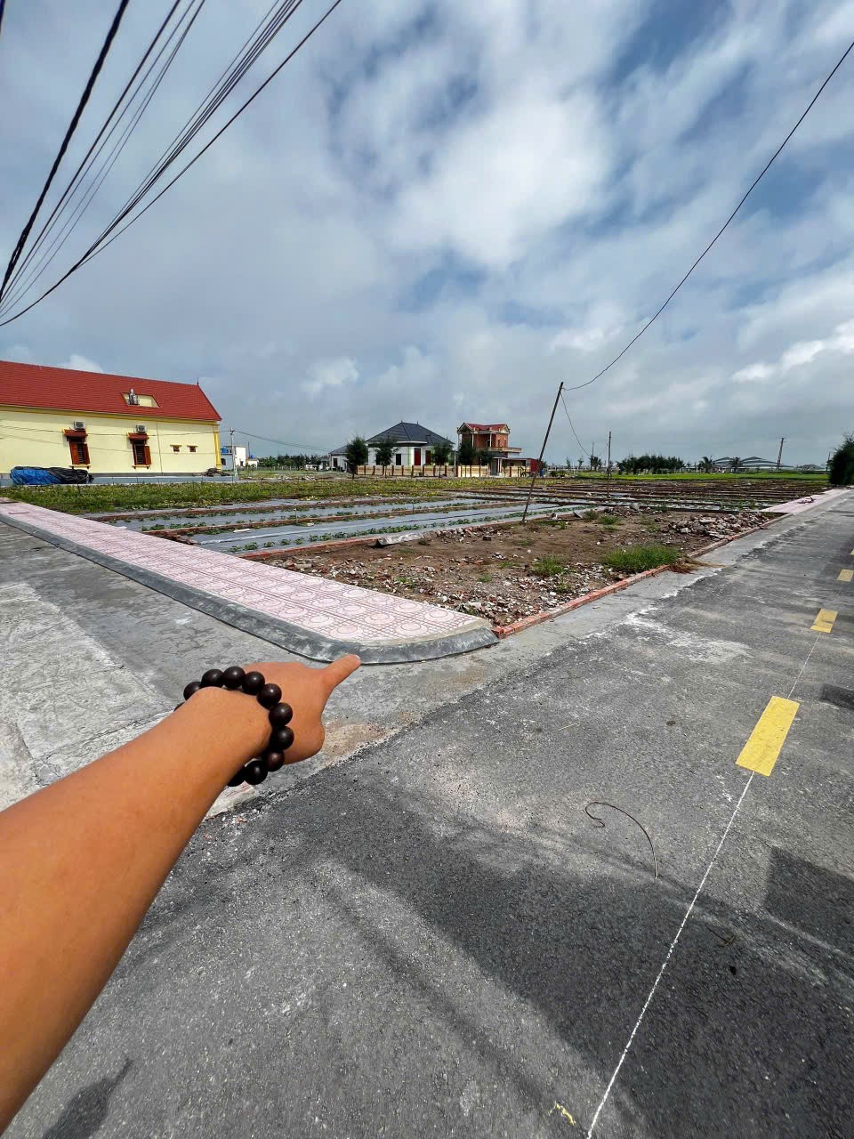 z6698829446035_6d5c3049e0a56193ab970ecc17eaa689