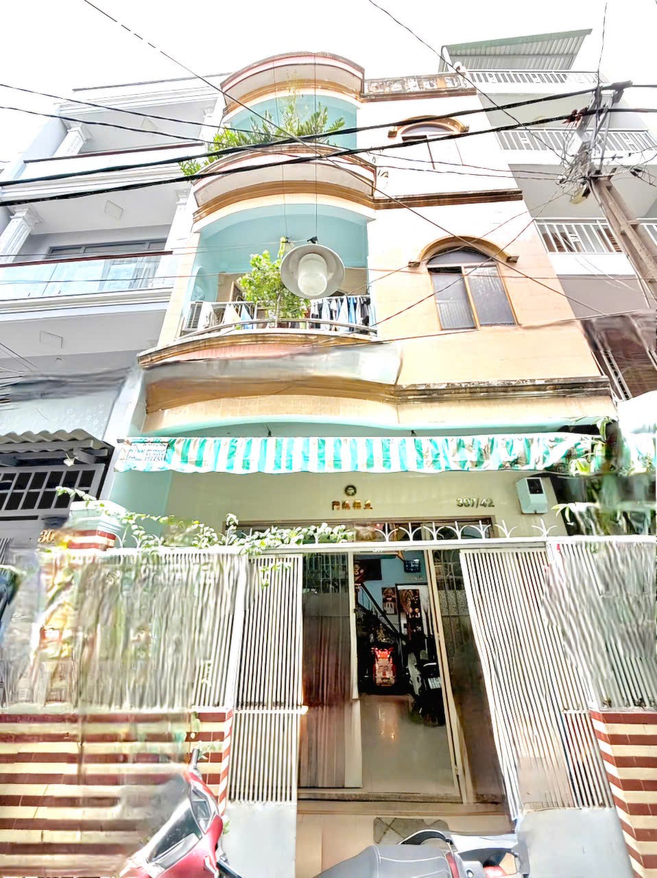 z6707722053955_e70ded86d8bc534615dfe1e333bcf5f0