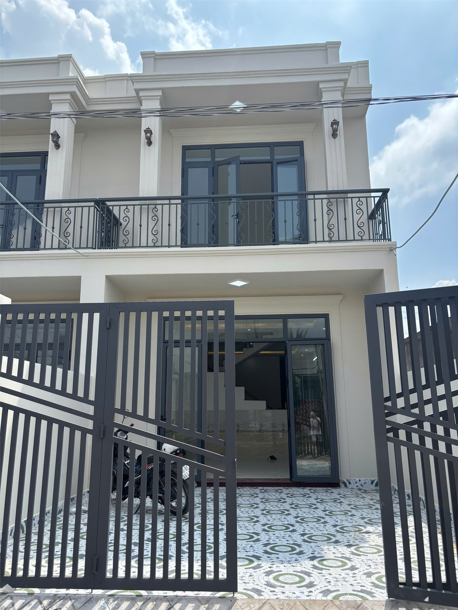 z6710433565756_14c41716b8171145a7c9c21f74dd1f0c