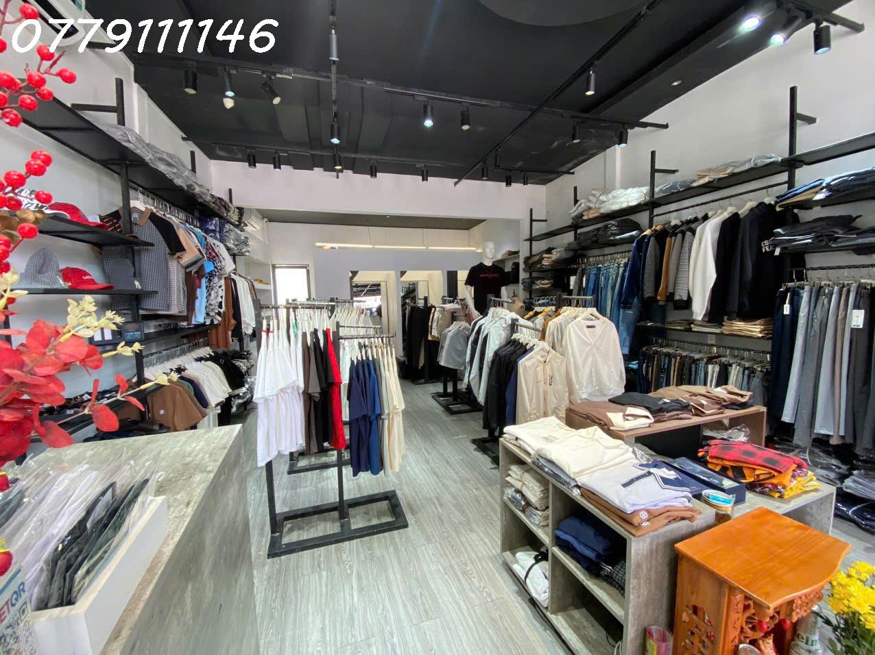 z6710892916884_e146e752721347bf1b830e7457b9d803