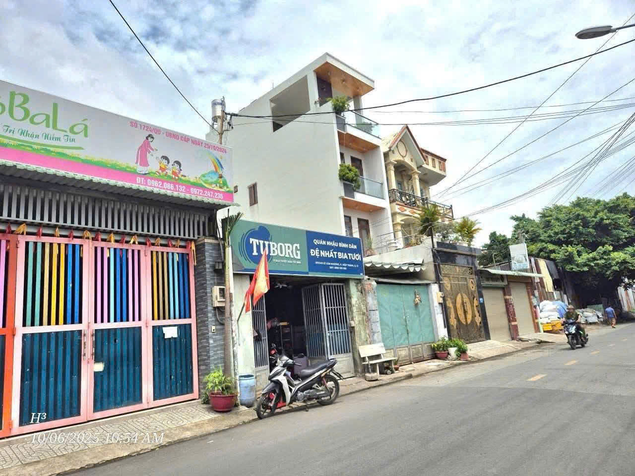 z6714984157795_2daa06176883e89e0a58428a6c953b18