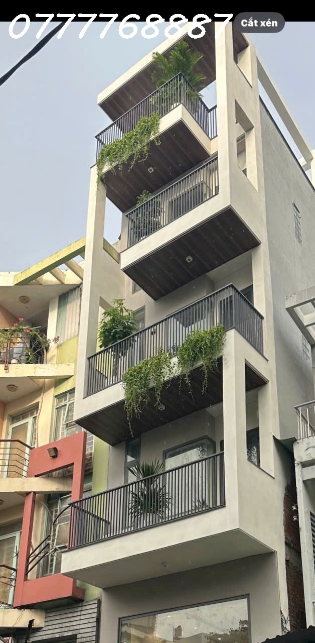 z6723705738649_19d42bf7ed1f649552f8a6cfe67e6b4a