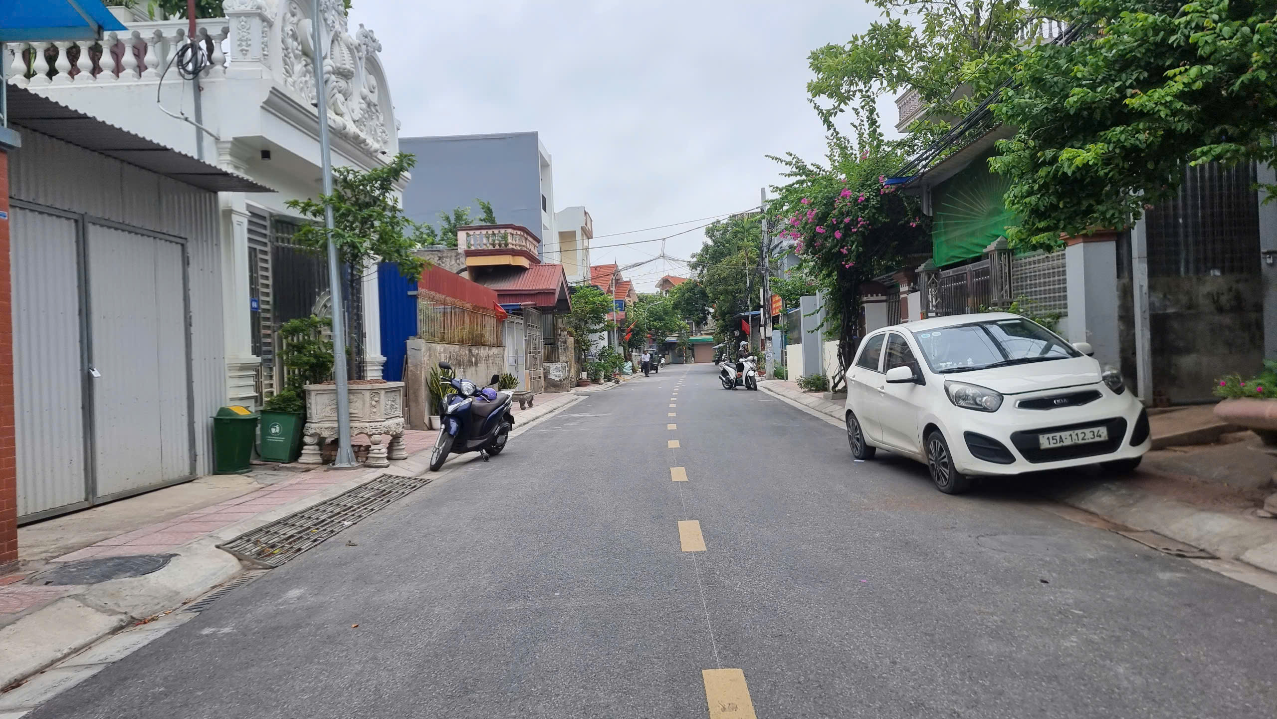 z6727098906142_6c07e8ac67ba28610dcb536cfd7a9c0c