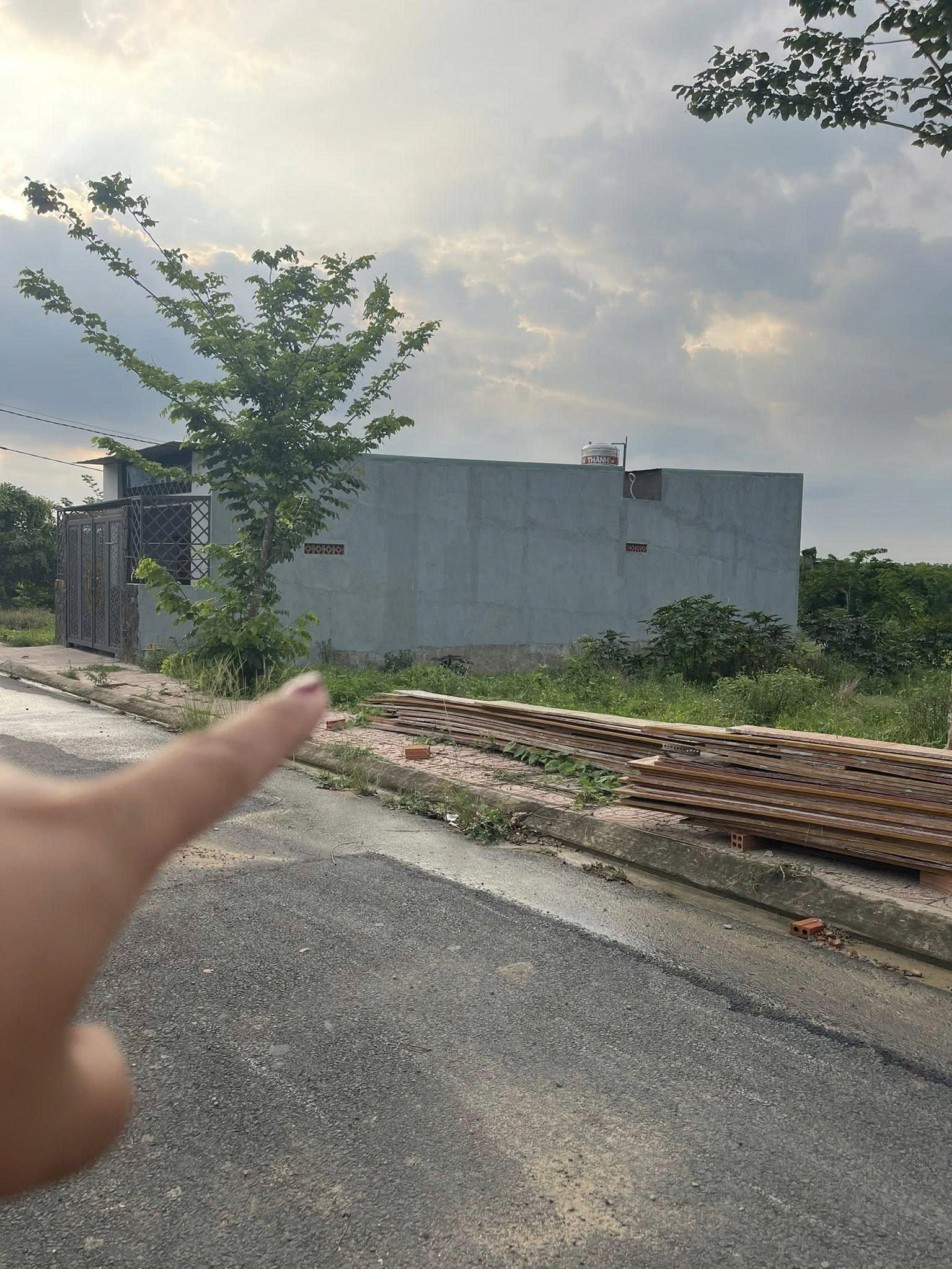 z6727749934890_6a2cef4257d99147810c57c544c47ac8