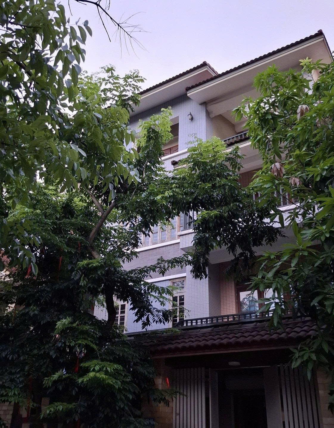 z6727773671725_febd5a202f9533e4d4394e30b582add5