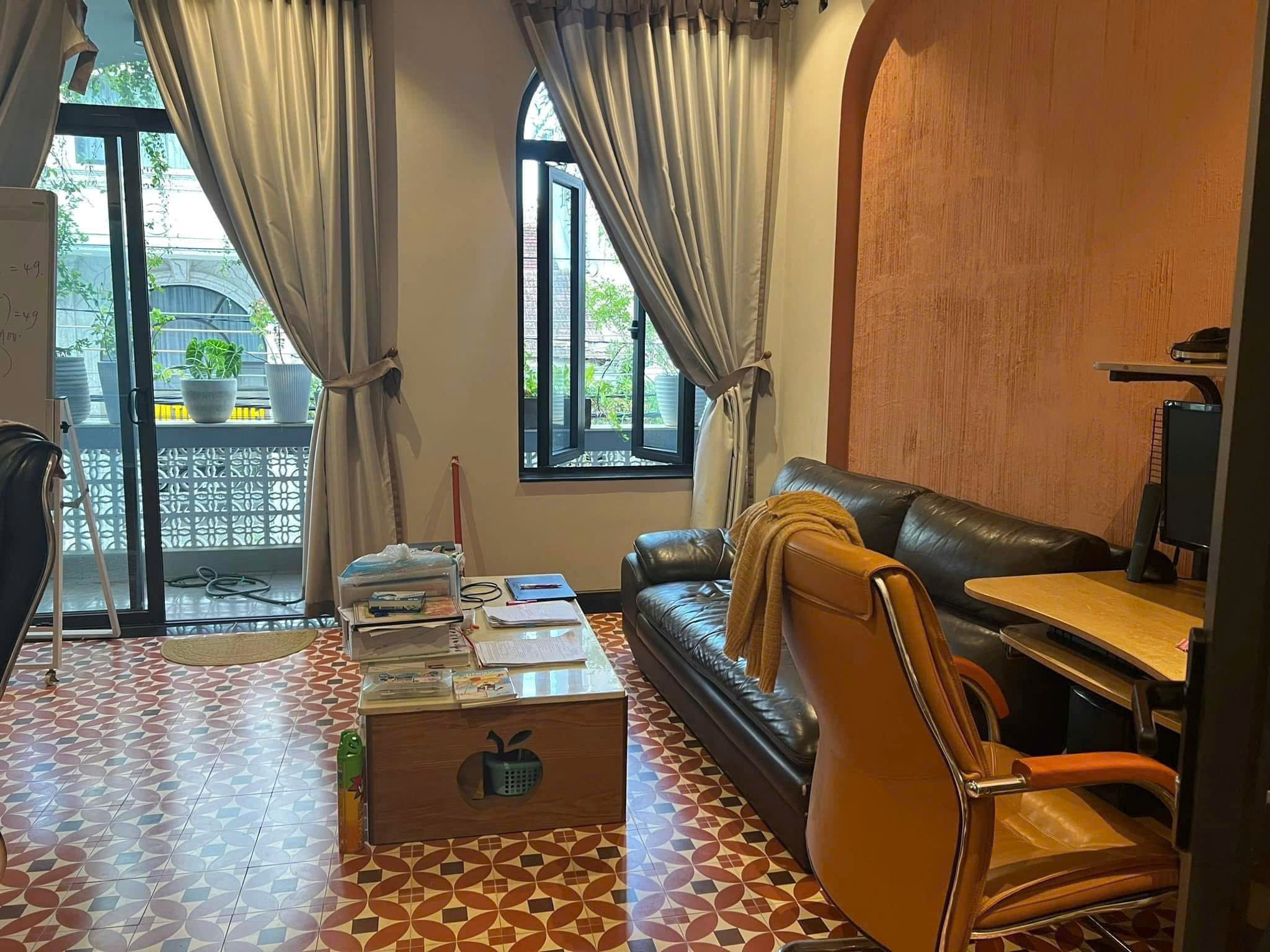 z6733005657054_bd2e78faaa9042beac381b3a1edd649c