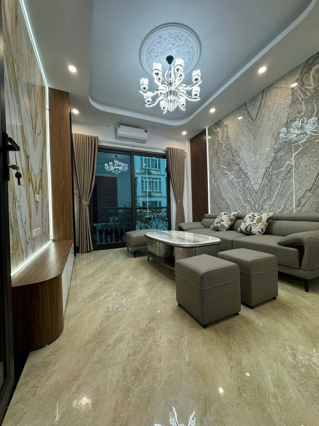 z6736086796757_faa200c55f0d2c988523c1b2c9606cbe