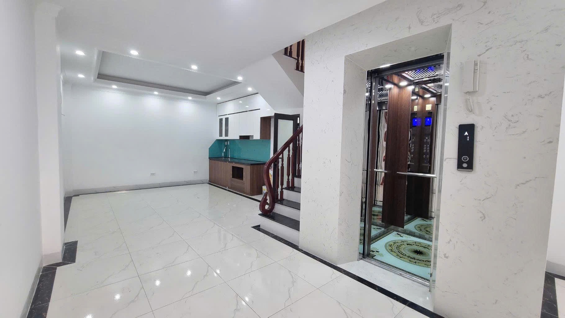 z6736141920160_7c596b2265be4e4291198eb87887daea.jpg_bak_638863552615055095