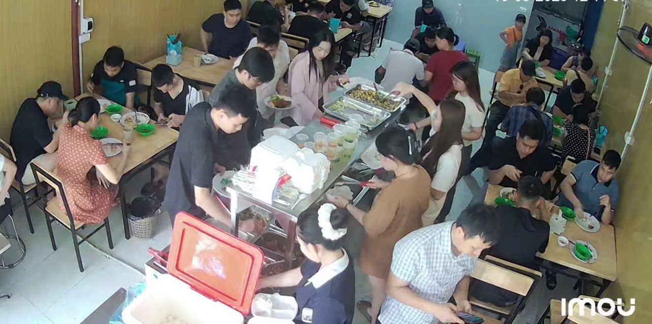 z6736813645323_65dc7b797fed0dcdfd0432e6b61fa322