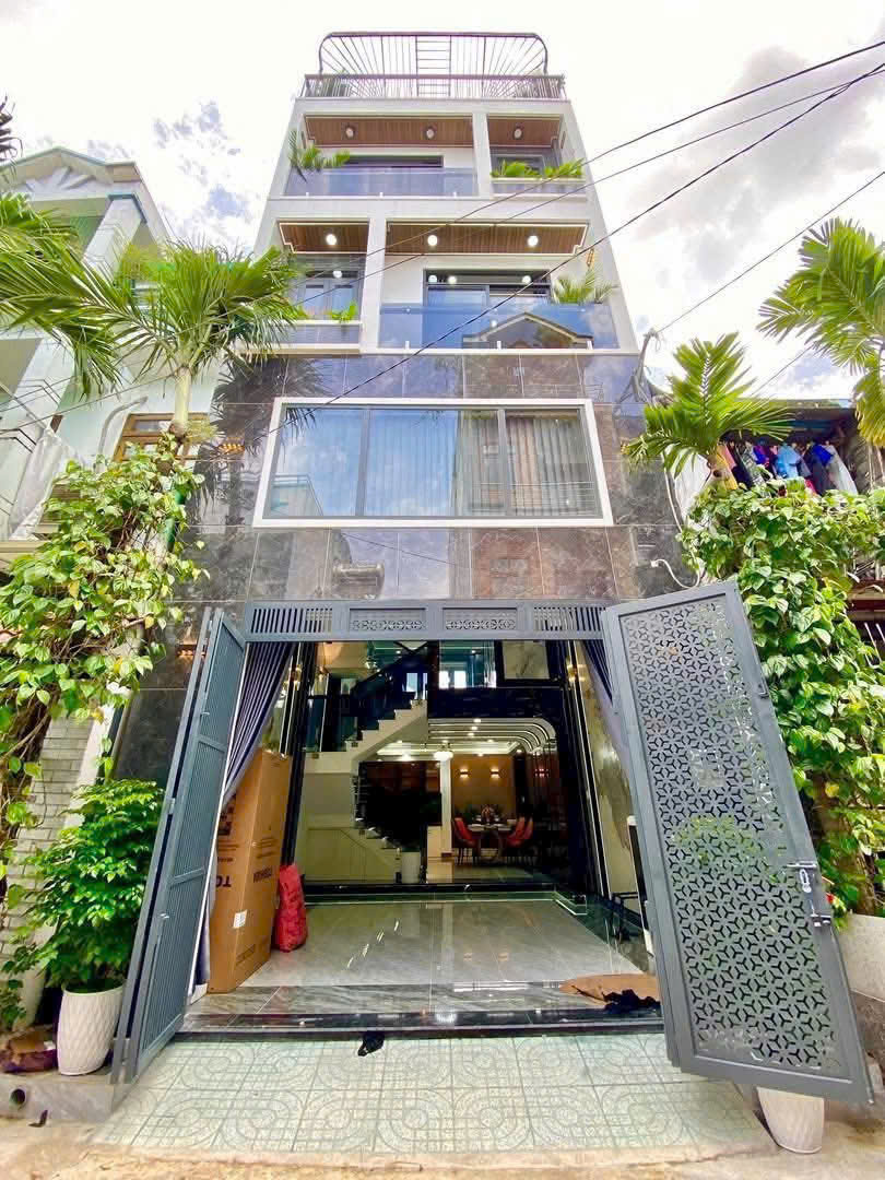 z6738786296499_5cb95c87c7b93d2a5b598eaf6469b5fc