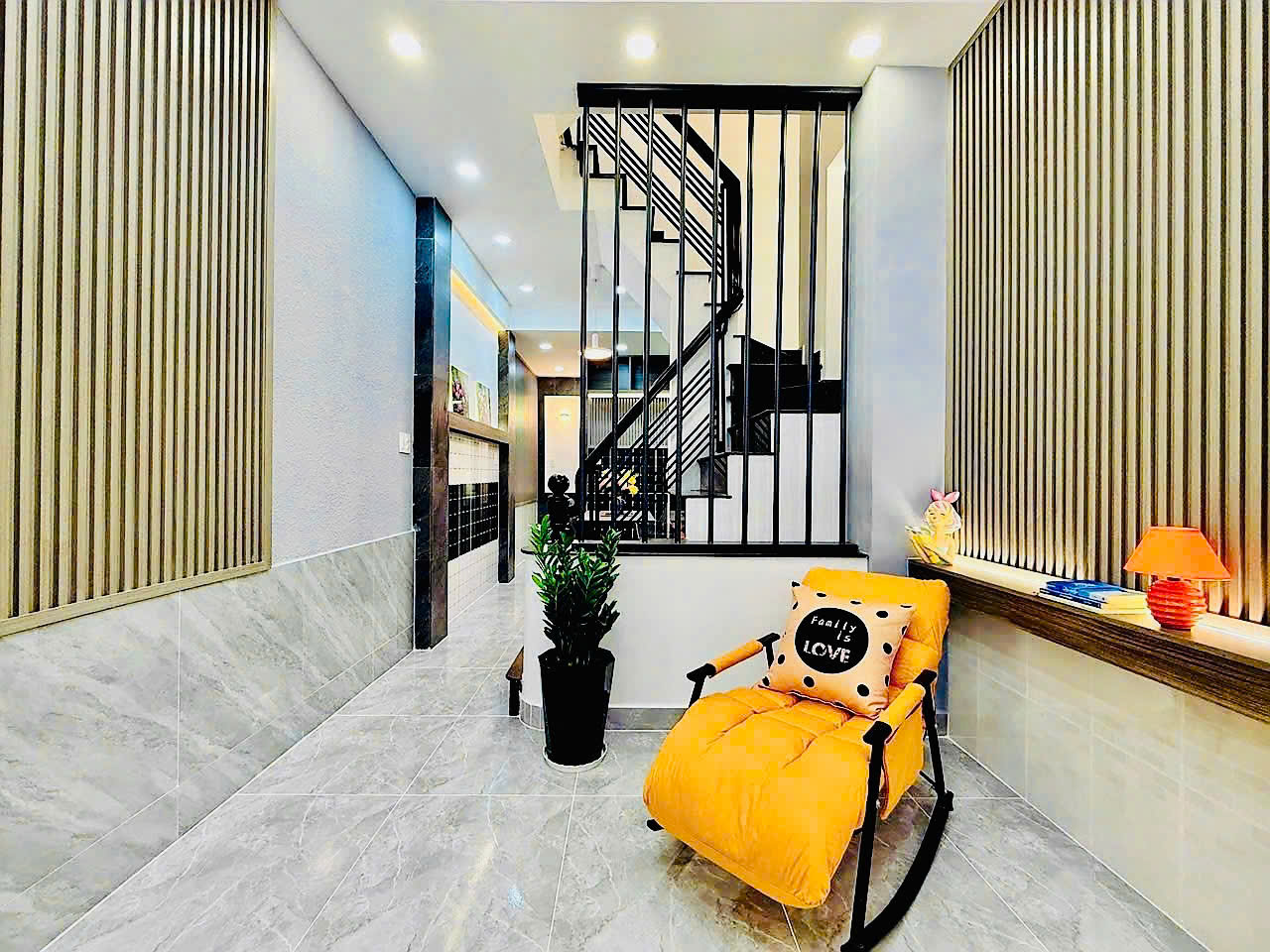 z6742085701397_1a5a683ef20c30815589a7cf2454319c