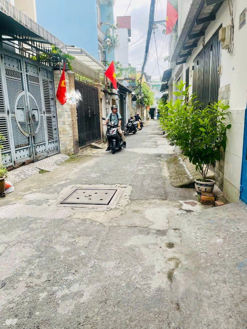 z6743853898687_97f6377f2f4392faf33436f1cdb92603