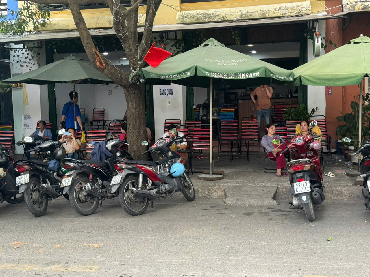 z6744258780591_0d8c32f91a610e143815bd5a7c0135b4